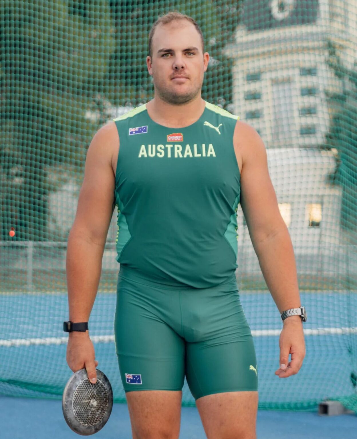 Matthew Denny’s monster discus throw smashes his Australian record – The Guardian