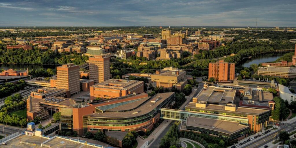 News & Notes – University of Minnesota Athletics – gophersports.com