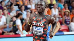 Wanyonyi Shatters World Road Mile Record in Stunning Herzogenaurach Performance!