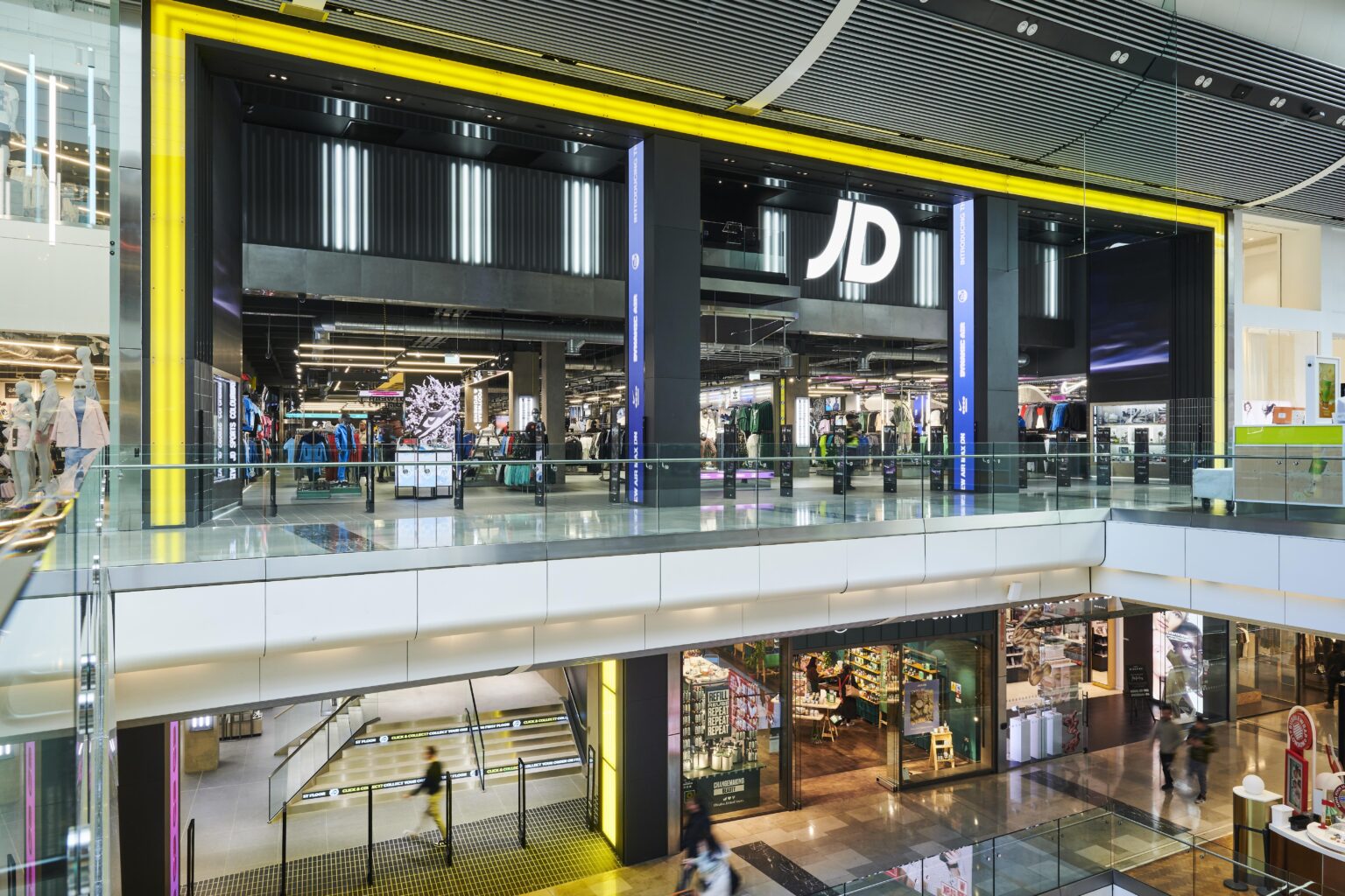 JD Sports Takes the Lead with Innovative Fluent Order Management!