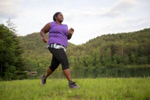 Ultramarathon Mom Shocks Everyone by Breastfeeding Her Baby Three Times en Route to Victory!