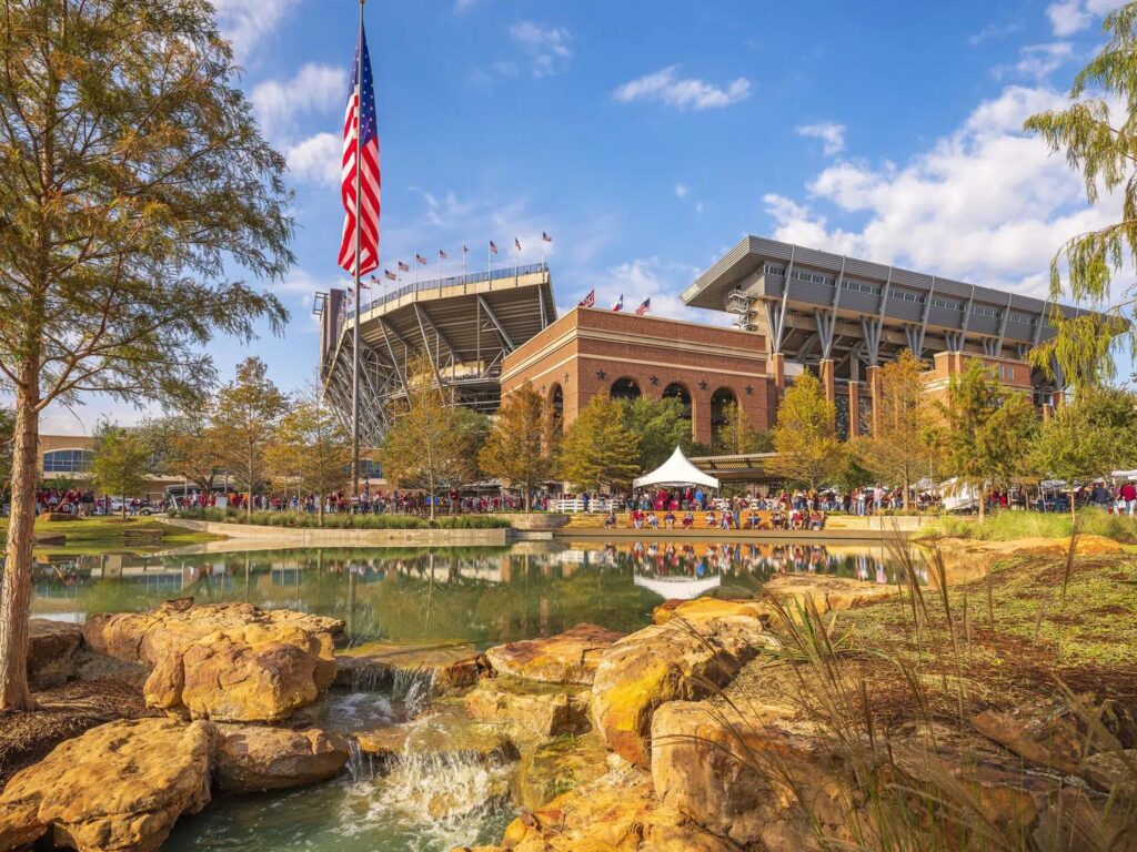Texas A&M Celebrates 105 Student-Athletes on Spring SEC Academic Honor Roll!