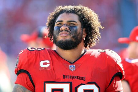 Tristan Wirfs: A Showcase of Athletic Dominance Through Impressive Throws