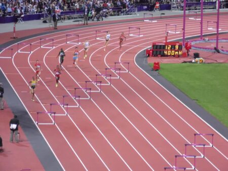 Unbelievable Finish: Runner Triumphs in 400m Hurdles with a Shocking Wardrobe Malfunction!
