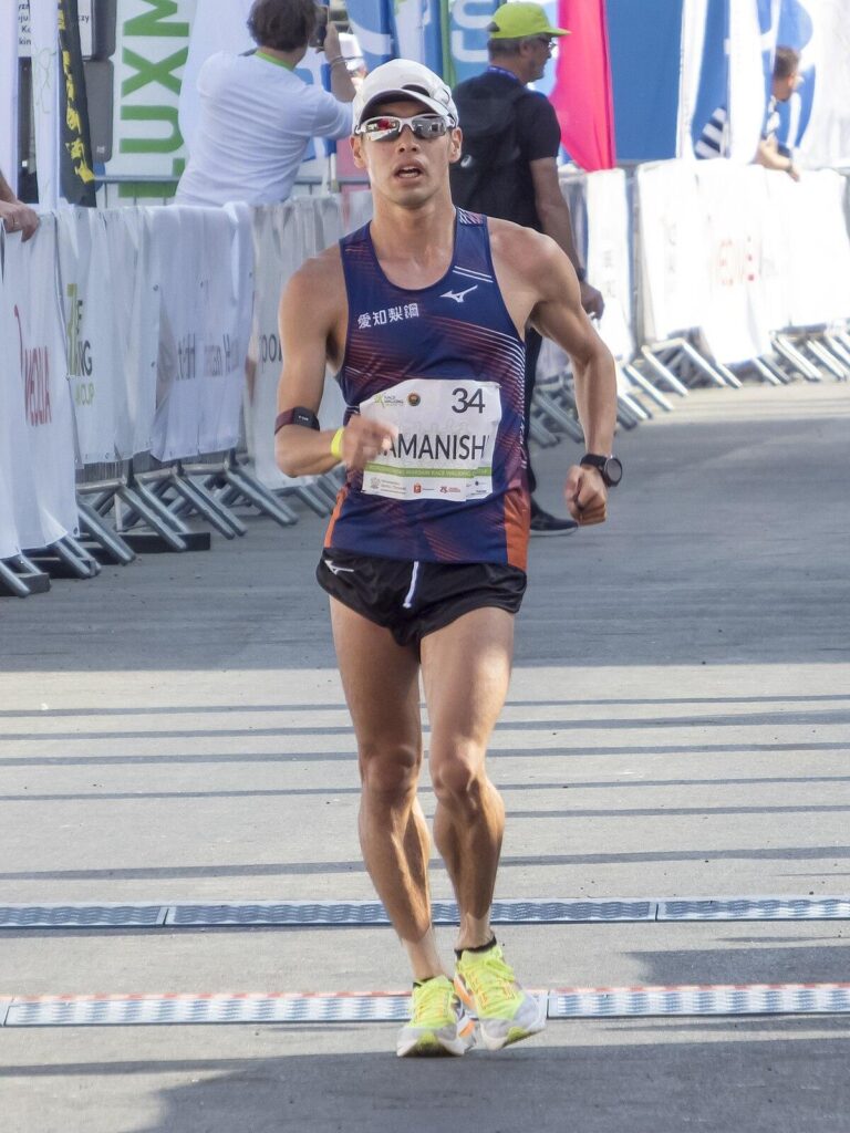Yamanishi Shatters World Record in Thrilling 20km Race Walk in Kobe!