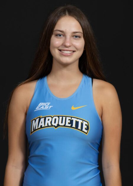 Gretchen Pfeiffer leading cross country through the little things, while honing in on sports science ambitions – Marquette Wire