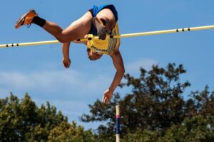 Pole Vaulter Promises Record-Breaking Jumps on Unique Downhill Track!