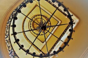 Vanderbilt Pioneers Innovative Approach to College Sports Leadership