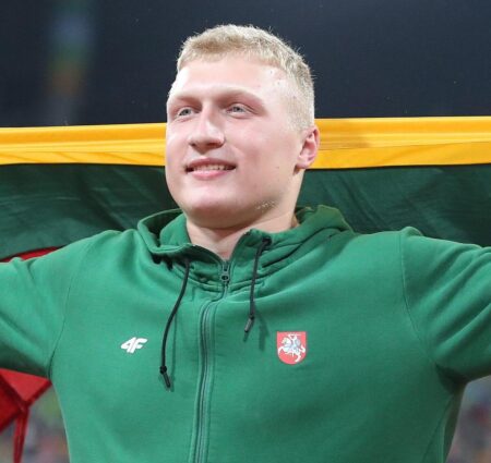 Mykolas Alekna Smashes Men’s Discus World Record in Stunning Display