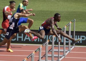 Tinch Set to Seize 110m Hurdles Gold in Tokyo