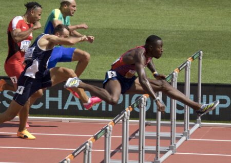 Tinch Set to Seize 110m Hurdles Gold in Tokyo